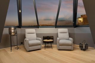 ARCTIC HOMES - The Royal Palace - 6