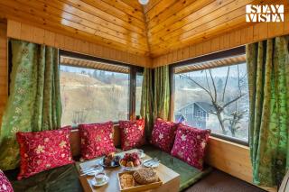 StayVista at Riverscape with Views, WiFi, Heater - 1