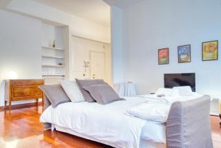 At Home - Turati/Porta Nuova Apartment - Milan - 2