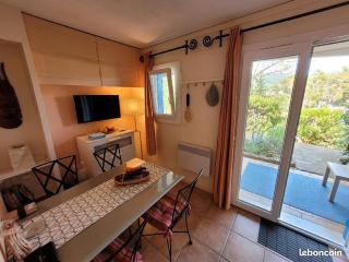 T2, Piscine en saison, Terrasse, Plage, parc privé - Le Lavandou - 3