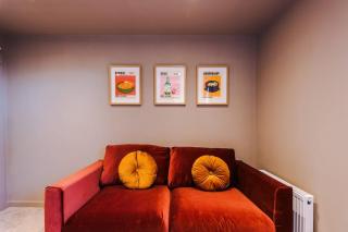 Accessible 1-Bedroom with Modern Comforts - Llandudno - 4