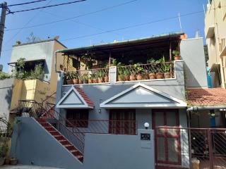 Comfortable Family Home - Bangalore - 7