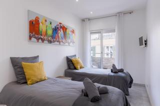 38 Meynadier 4p by Halldis - Cannes - 4