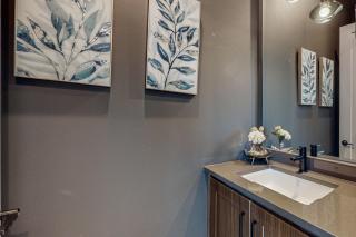 Pelham Square 17 - Atlanta - 2