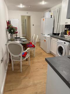 Good size and cheap Double room in Hammersmith - Londra - 6