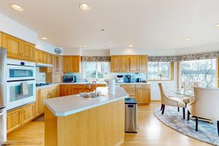East Haven Lodge - Shelton - 1