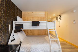 Flurry by AvantStay Tahoe Donner Home w Access to Northstar Resort Community - Kingswood Estates - 2