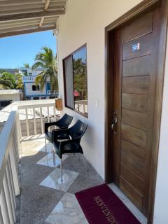 Apartahotel Casa Soleil - Puerto Villamil - 2