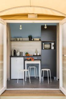 AIRE NATURELLE CAMPING LA LOIRE FLEURIE - Le Perrier - 9