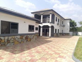 Adenta-Accra - 3 Beds - Sleeps 6 - Private Parking - 9