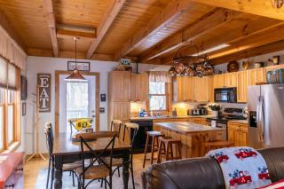 Country Life - Vilas - 1