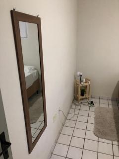 Apartamento com quarto banheiro e ar privativos Demais areas do local compartilhadas com o anfitriao Proximo a Praia do Bessa - João Pessoa - 5