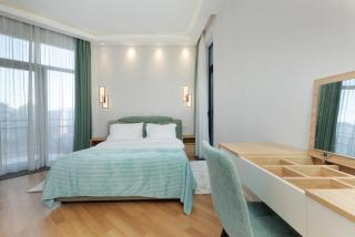 Bagebi Views - Spacious Apartment with City Views - Tbilisi - 0