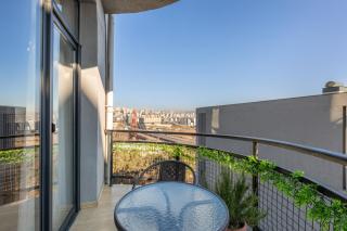 Bagebi Views - Spacious Apartment with City Views - Tbilisi - 3