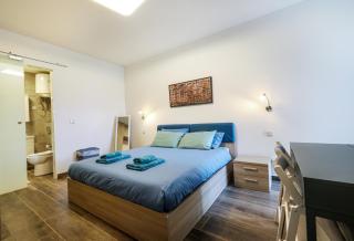 Spacious 2BD Apartment with Large Front Balcony & Country Views - Close to Sea - St. Paul's Bay - 7