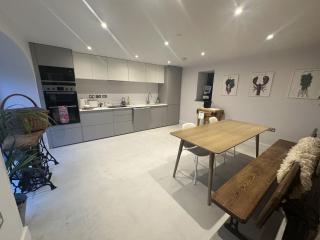 Cartws at Pentrecelyn - Carmarthen - 9