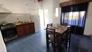 Cabaña de 1 habitacion en el centro de Choele ideal para 2 personas - Choele Choel - 2
