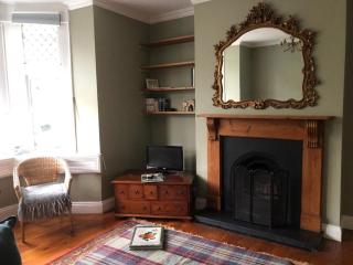Perfect Central Bath Hideaway with Free Parking - Bath - 0