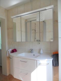 Komfortable Ferienwohnung "Vier Linden", ruhige dörfliche Lage, 20 min zur Küste - 3