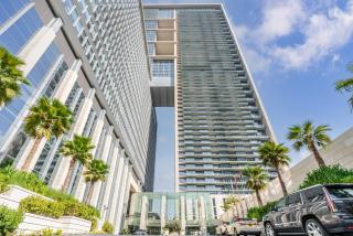 Silkhaus renovated studio with Burj Khalifa view in DIFC - Dubai - 1