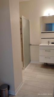 Studios ou Chambre SDB avec extérieur centre-ville Ribérac - Ribérac - 3