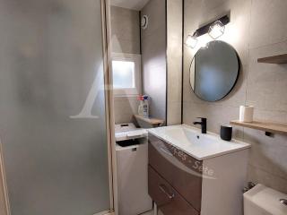 Beau T2 moderne, residence avec piscine - Place de parking - Sète - 3