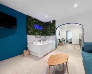 Suite Erastis Avec Spa Privé - Épinal - 5