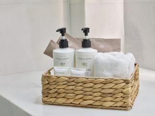 Anaktora Gardens Apt - Atene - 6