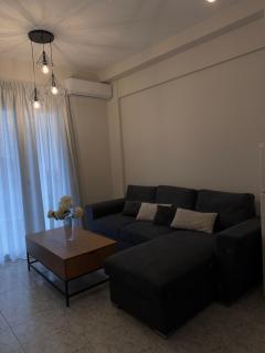 HERA QUEEN Boutique - Larisa - 1