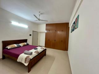 Comfy Abode Banjara Hills Road No 1 - Hyderabad - 7