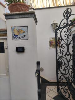 U' Pizzico ( the pinch ) - Capri - 9