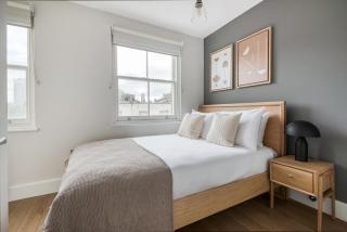 Blueground Waterloo airy design balcony LON-105 - 2