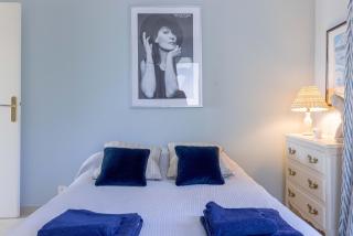 Le Goya by Halldis - Cannes - 1