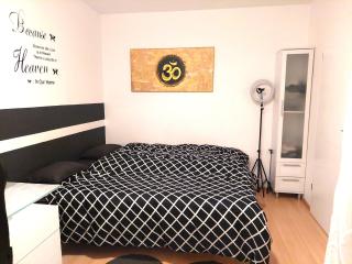 Studentenzimmer Mittwoch bis Samstag - Erst Anfragen - Wiesbaden - 2