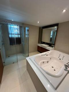 2 Bedroom Luxury Condo, Patong - Patong - 8