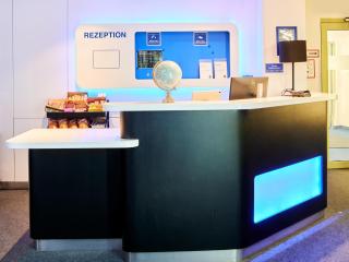 B&B HOTEL Hannover-Laatzen - Hannover - 1