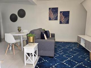 Cozy & Cute Beach Apt Rodney Bay - Rodney Bay Village - 3