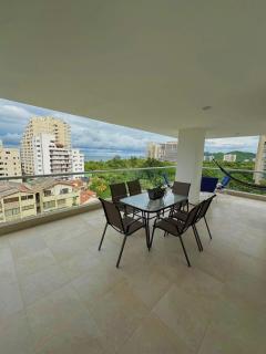 Acogedor apartamento en Bello Horizonte - Santa Marta - 2