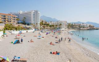 Torrecilla Apartamento con Vistas al Mar y Piscina - Nerja - 0