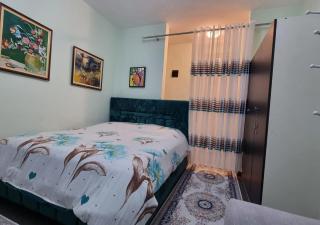 Edis's Corner - Tirana - 3
