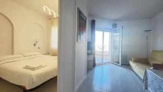 Apartamento A Frente del Canal con Terraza - Empuriabrava - 8