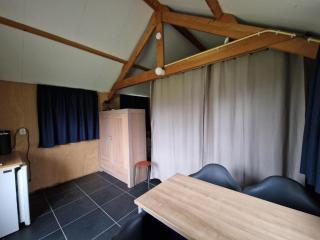 zilveren maan Blokhut 1 , trekkershut 1 , - De Valom - 2
