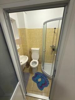 Home Efrem - 1