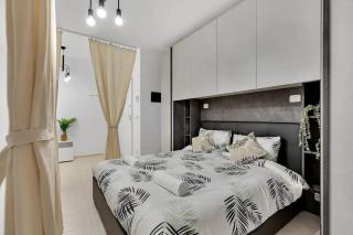 10 min from Milan Linate-Private garage - Milan - 0