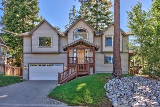 2272L The Lupine Lodge - 0