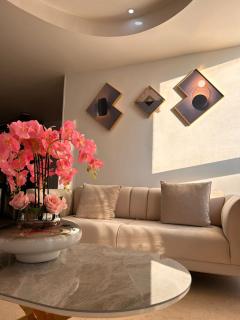 Hotel Grand Paris - 9