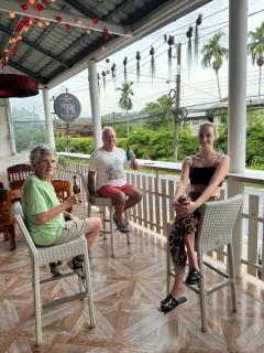 Elephant Sports Bar and Accommodation - Phuket - 3