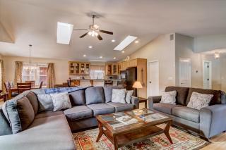 1144GB The Golden Bear Retreat - 5