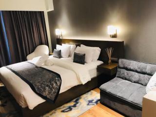 Amira Luxury at Novotel Suites Manila near Makati - 7