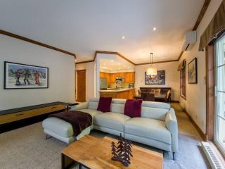Stunning 3bdr with Private Sauna - Plateau 202-5 - 4